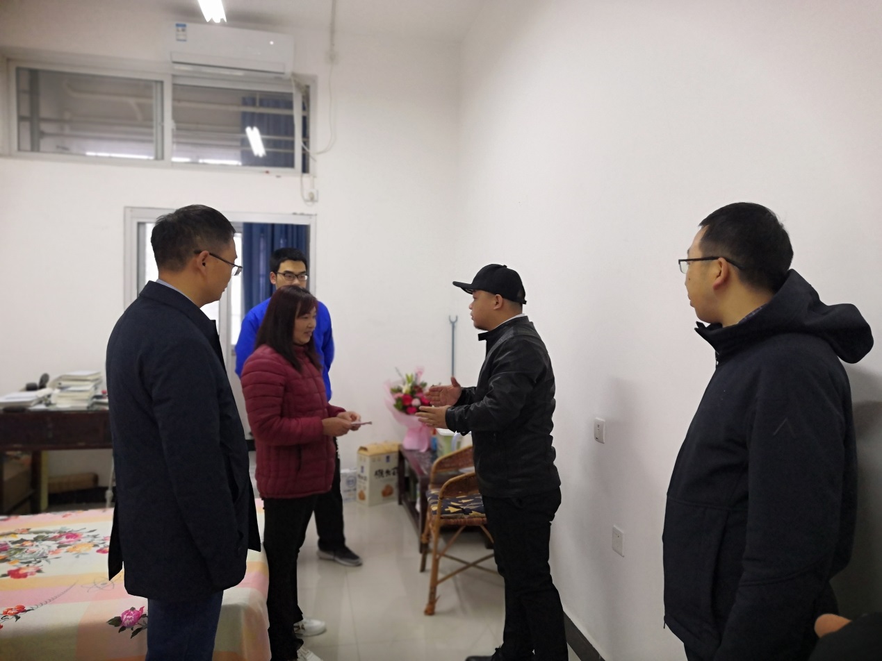 说明: c:\users\admin\desktop\2020级新葡的京集团8814vip工作\20级新葡的京集团8814vip 撰写新闻稿 2020.10.3-\qq图片20201129211239.jpg 说明: c:\users\admin\desktop\2020级新葡的京集团8814vip工作\20级新葡的京集团8814vip 撰写新闻稿 2020.10.3-\qq图片20201129211239.jpg